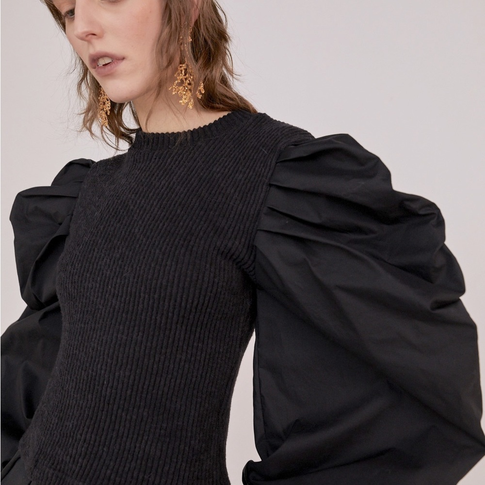 L’oeil Annecy Top puff sleeve sweater